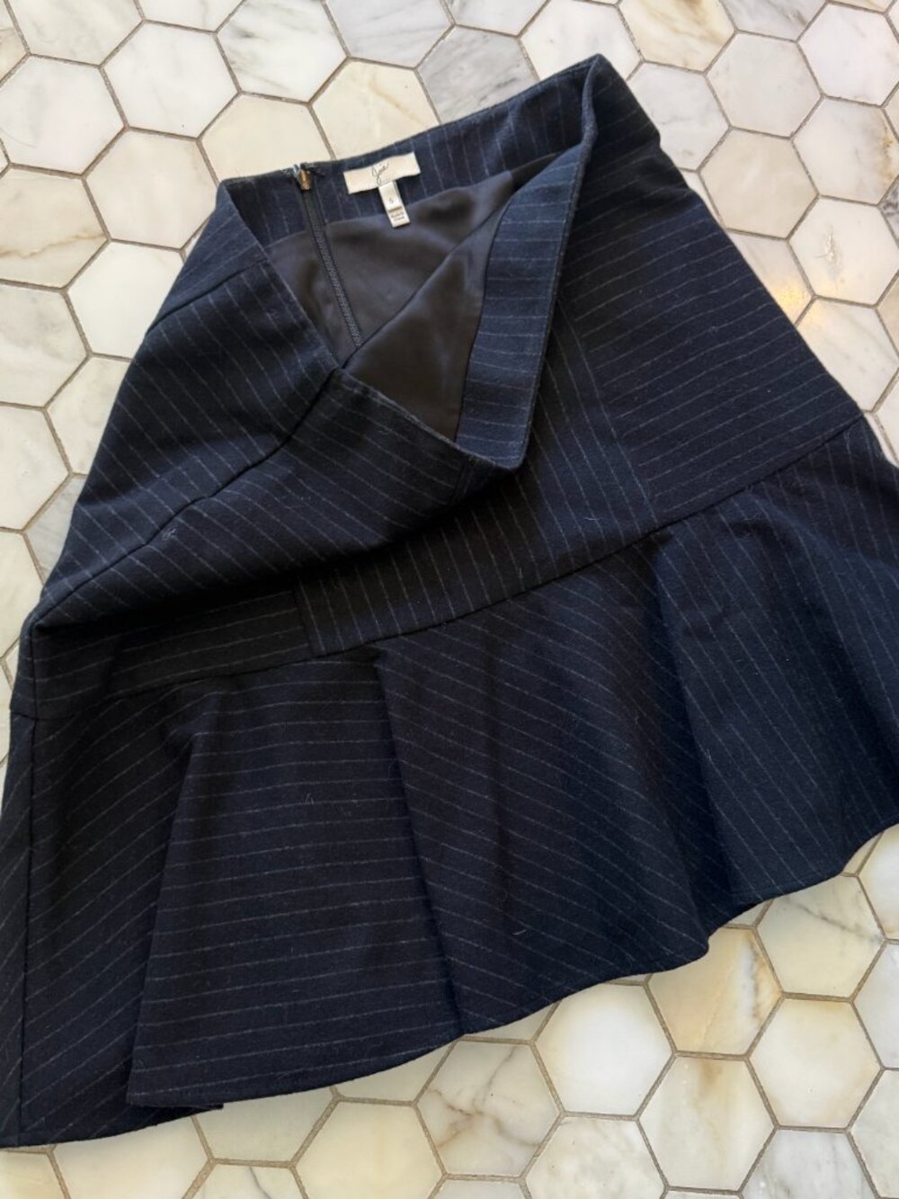 Joie -Navy, Chic Flattering silhouette Pinstripe